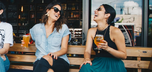 Cu cine vorbesti despre problemele tale personale?