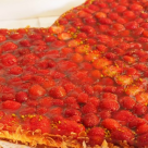 Pizza cu capsuni si rucola