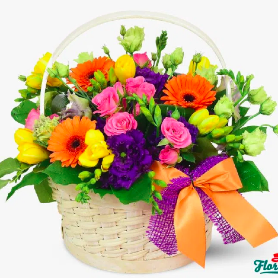 Aranjamente florale - Coș cu flori multicolore