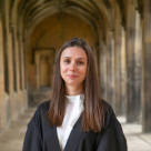 Profesorul Ștefania Costea a adus limba română la Cambridge. Cursul este tot mai căutat de studenții străini