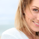 5 produse cosmetice pe care sa NU le folosesti dupa 40 de ani