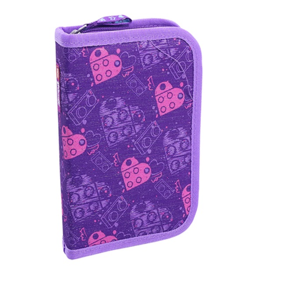 Penar echipat LEGO Core Line - design Friends Hearts. Are certificate CE pentru conținut, greutate 320 grame și dimensiuni de 14x20x4 cm 