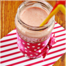 Bautura de vara: Smoothie cu capsuni, cocos si vanilie 