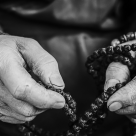 Rugăciunea în boală: Un părinte de la muntele Athos ne învață să adresăm aceste 3 cuvinte lui Dumnezeu atunci când ne confruntăm cu o boală și apoi să ne încredințăm medicilor