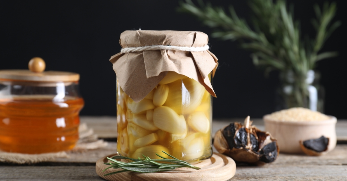Usturoiul fermentat în miere – elixirul antic natural care vindecă din ...