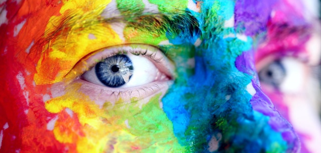 Alege una dintre aceste culori.