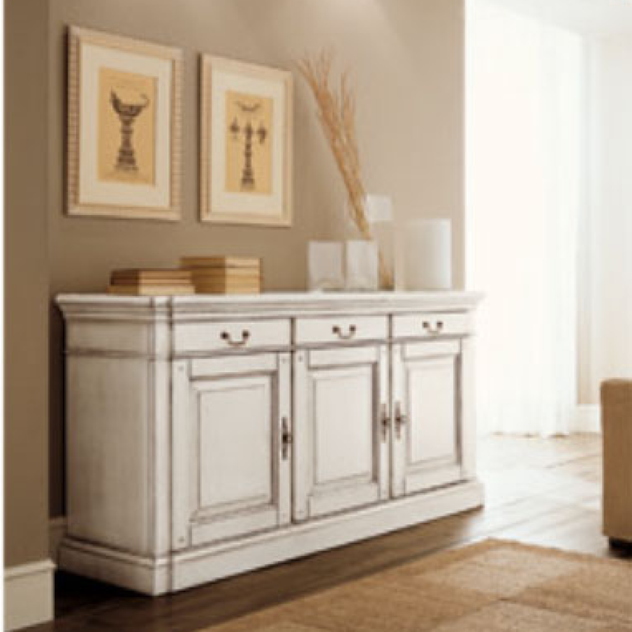 Comoda cu aspect vintage