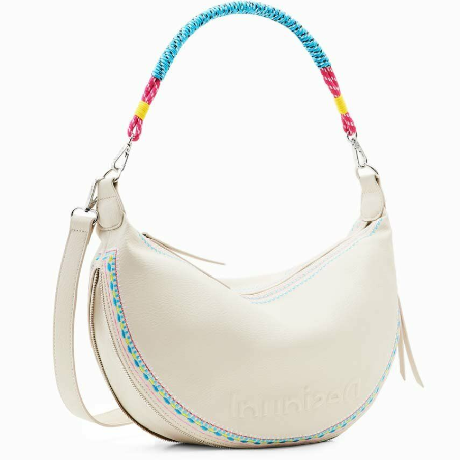 Poșetă albă Desigual cu formă rotunjită, tip semilună, și detalii colorate în care predomină albastrul 