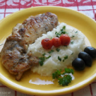 Pulpe de pui dezosate la gratar cu garnitura de orez