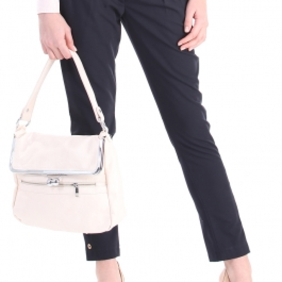 Pantaloni trei sferturi 