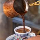 Cum se face cafea turcească ca la Istanbul: secrete pentru o aromă intensă